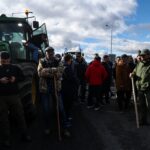 Αγρότες: Πολύωροι αποκλεισμοί σήμερα στα τελωνεία Προμαχώνα, Ευζώνων και Νίκης