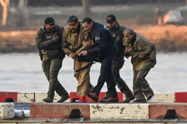 Μαδούρο: «Είμαι αθώος, παραμένω πρόεδρος της χώρας μου»