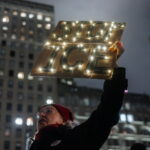 Νέες διαδηλώσεις στη Μινεάπολη για τον θάνατο της 37χρονης Αμερικανίδας από τα πυρά της αστυνομίας μετανάστευσης