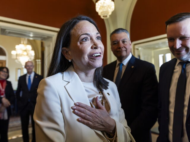 ΗΠΑ: Η Ματσάδο έδωσε το Νόμπελ Ειρήνης στον Τραμπ