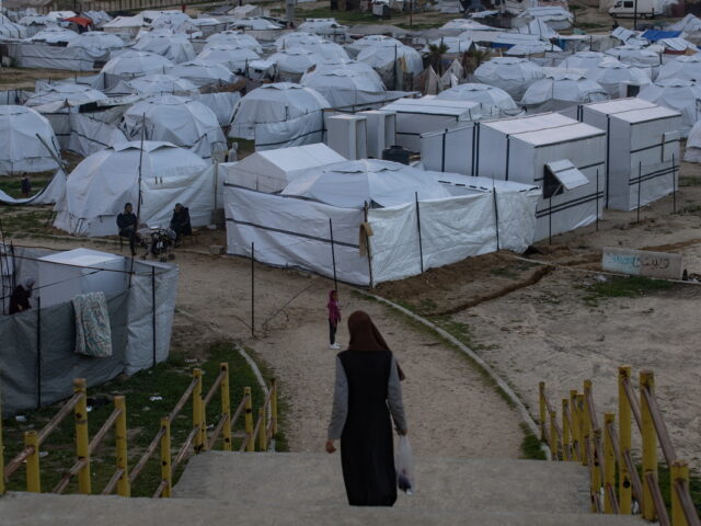 Το Ισραήλ δίνει εντολή σε οικογένειες στη Γάζα να μετακινηθούν