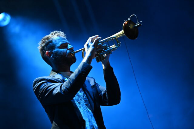 “The Sea Inside”: Ο τρομπετίστας και συνθέτης Στέλιος Χατζηκαλέας παρουσιάζει τη νέα του δουλειά