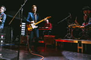 Μουσική, φιλία και μια χώρα που δεν έφυγε ποτέ από τον χάρτη. Οι Dream Syndicate και πάλι εδώ!