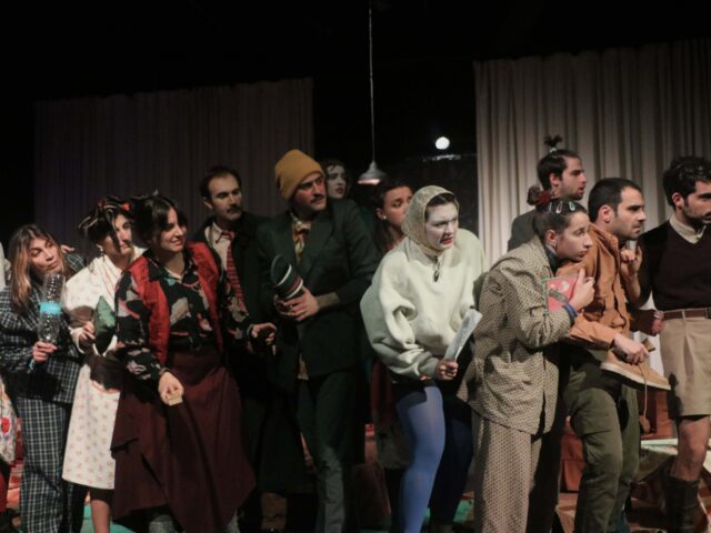 «Επαρχιακά Ανέκδοτα» από τους τελειόφοιτους της Δραματικής Σχολής του Ωδείου Αθηνών