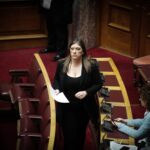 Η Ζωή Κωνσταντοπούλου ζήτησε έκτακτη σύγκληση της Βουλής για τη Βενεζουέλα