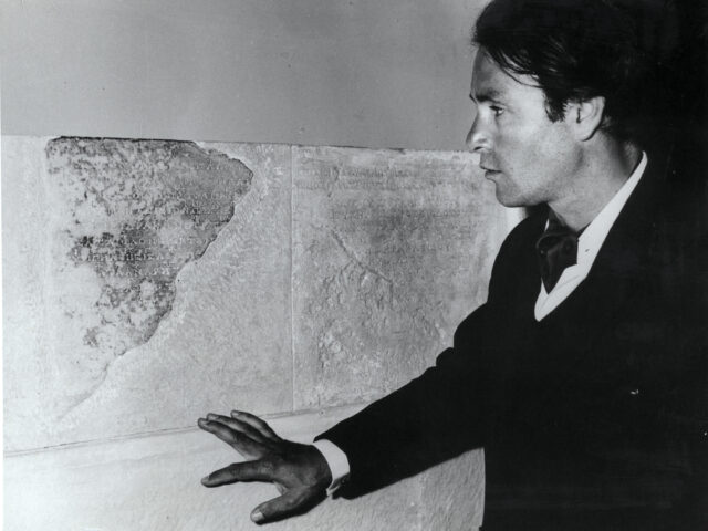 ΑΝΟΙΞΗ ΣΤΟ ΕΜΣΤ: Τρεις ατομικές εκθέσεις πρωτοπόρων Ελλήνων δημιουργών