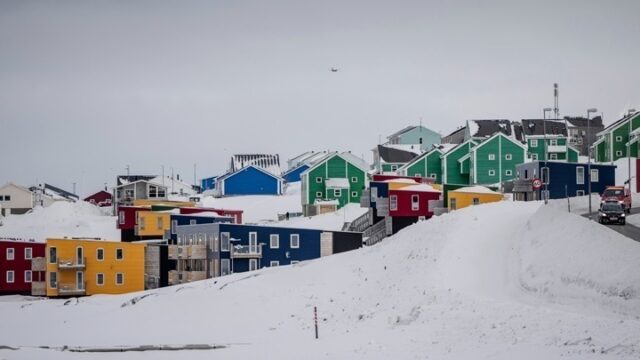 Η Δανία καλεί για «απόλυτο σεβασμό» στην ακεραιότητα της Γροιλανδίας μετά από tweet της συζύγου του αναπληρωτή προσωπάρχη του Λευκού Οίκου