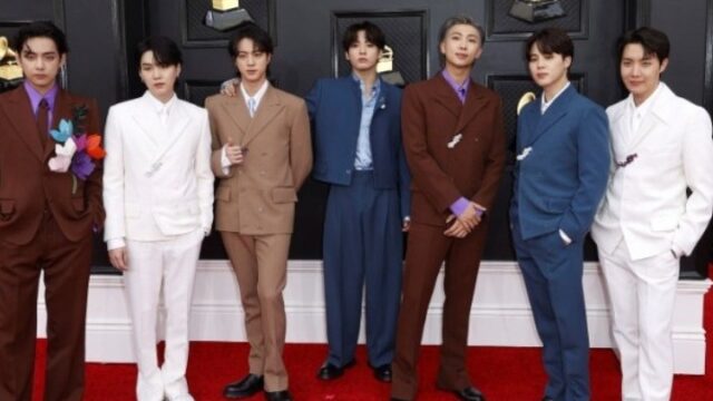 Θαυμαστές των BTS προσπαθούν να καταλάβουν τη σημασία του τίτλου του νέου τους άλμπουμ «Arirang»