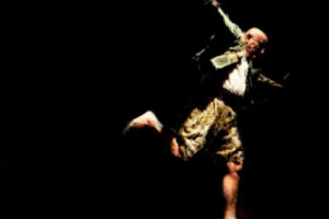 Ο «Καραγκιόζης» στήνει μπερντέ στο Κολωνάκι