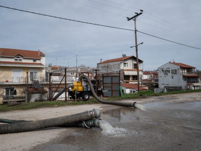 Επίσκεψη Μητσοτάκη στις πληγείσες περιοχές του Έβρου