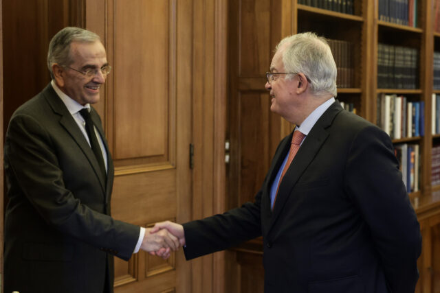 Αντώνης Σαμαράς σε ΠτΔ: Η κυβέρνηση Μητσοτάκη «ξεπλένει» την Τουρκία