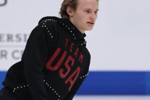 Το μεγάλο φαβορί Ilia Malinin κατετάγη 8ος στον τελικό μονού καλλιτεχνικού πατινάζ ανδρών