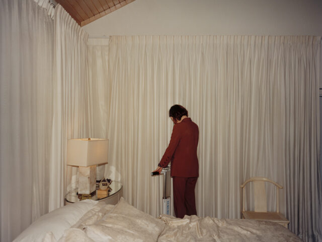 Ο φωτογραφικός κόσμος του Λάνθιμου αποκαλύπτεται στη Στέγη χωρίς περιορισμούς