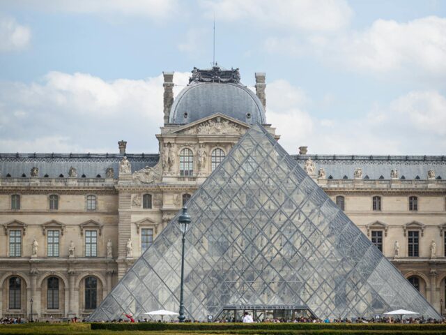 Λούβρο: Πλημμύρισε αίθουσα με πολύτιμους πίνακες