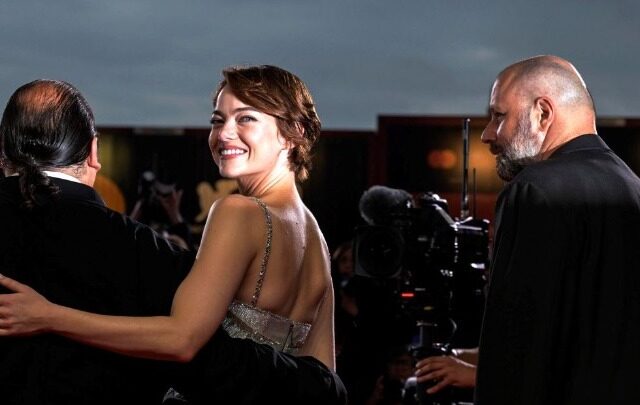 Μπεν Στίλερ και Έμα Στόουν: Τα teasers του Super Bowl 2026 που έχουν ήδη ξεχωρίσει