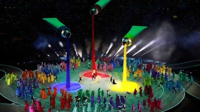 Η Τελετή Έναρξης των Χειμερινών Ολυμπιακών Αγώνων τελικά είχε πολύ χρώμα όπως και αντιδράσεις