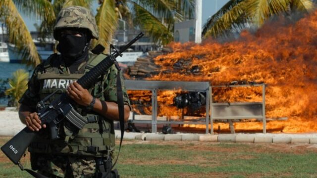 Μεξικό και ΗΠΑ ανακοίνωσαν κατάσχεση «τόνων» κοκαΐνης σε «συντονισμένη επιχείρηση» στον Ειρηνικό