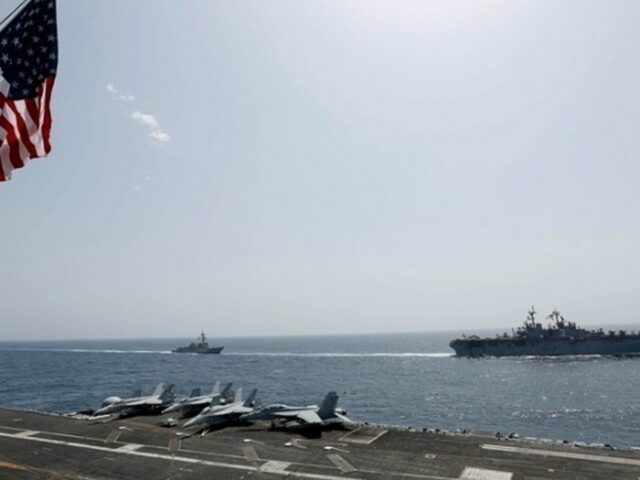 Δεύτερο αμερικανικό αεροπλανοφόρο θα αναπτυχθεί στον Κόλπο, σύμφωνα με αμερικανικά μέσα ενημέρωσης