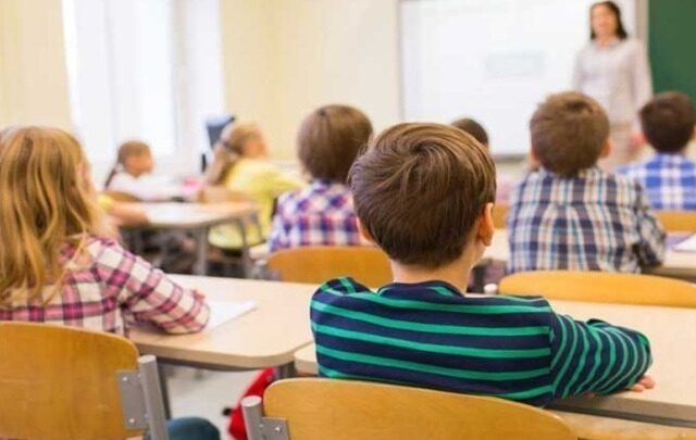 Έντεκα μαθητές στην Κρύα Βρύση Πέλλας ζητούν μέσο μεταφοράς για να πάνε σχολείο