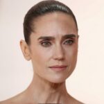 Τζένιφερ Κόνελι και Άνα ντε Άρμας στη νέα κατασκοπευτική σειρά της Apple