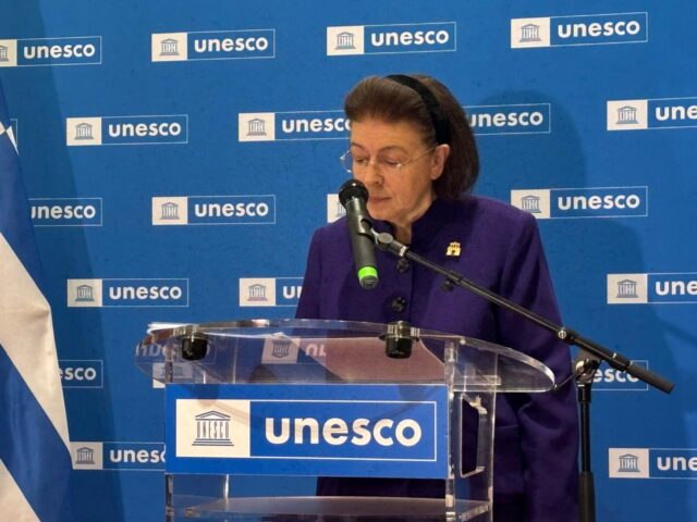 Λίνα Μενδώνη στην UNESCO: «Η ελληνική γλώσσα θεμέλιο του Πολιτισμού και της Δημοκρατίας»