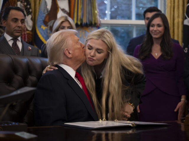 Ο Τραμπ διόρισε την Έρικα Κερκ στο διοικητικό συμβούλιο της Ακαδημίας Πολεμικής Αεροπορίας των ΗΠΑ