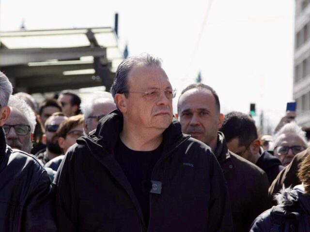 Φάμελλος: Ζητά από Μητσοτάκη Συμβούλιο Πολιτικών Αρχηγών για Ιράν