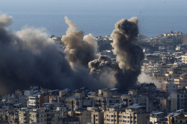 Λίβανος: Βομβαρδισμοί στα νότια περίχωρα της Βηρυτού