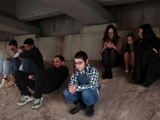 Επτά τραυματίες από ιρανικές πυραυλικές επιθέσεις στο Ισραήλ