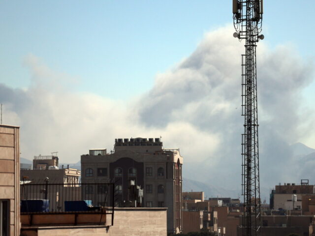 Ιράν: Στους 787 ανήλθε ο αριθμός των νεκρών – Ζημιές στην πυρηνική μονάδα της Νατάνζ