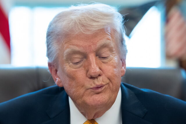 Έξαλλος ο Τραμπ με τους συμμάχους των ΗΠΑ