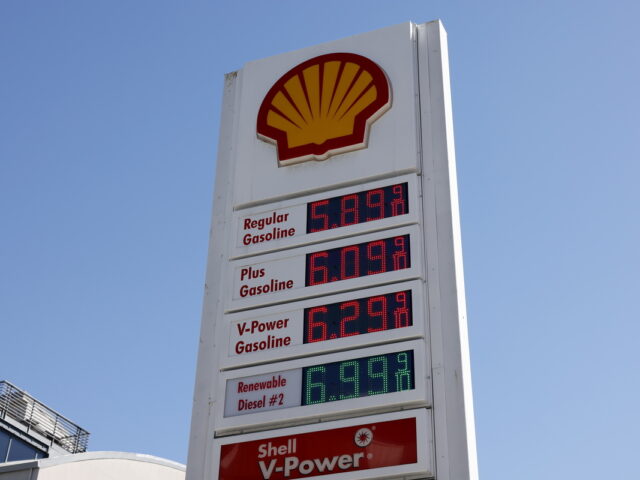 Η αύξηση στις τιμές των καυσίμων πλήττει τα αμερικανικά νοικοκυριά