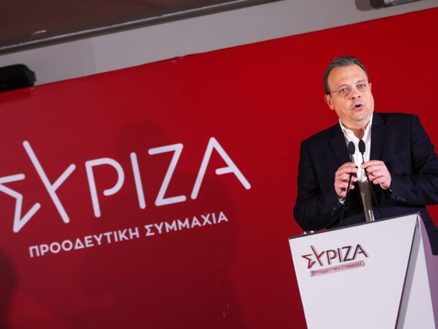 Σ. Φάμελλος: «Με τόσα σκάνδαλα, αυτή η κυβέρνηση θα έπρεπε να είχε ήδη παραιτηθεί»