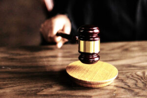 Υποκλοπές: «Οι δικαστικοί λειτουργοί σήκωσαν στην πλάτη τους κάτι πολύ βαρύτερο από ό,τι τους αναλογούσε. Η απόφαση δικαιώνει τη δημοσιογραφία»