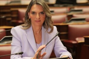 Η Πέτη Πέρκα νέα επικεφαλής της ΚΟ της Νέας Αριστεράς