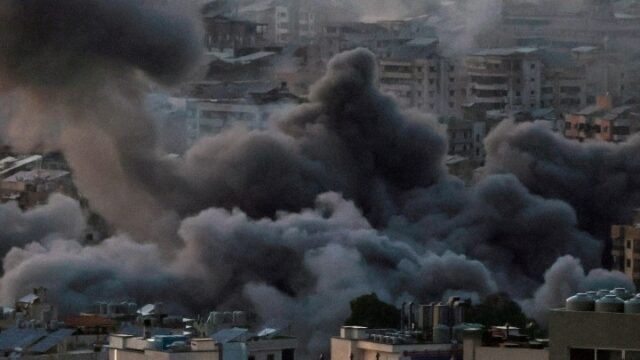 Οι Ισραηλινοί πραγματοποίησαν συνδυασμένη επιχείρηση αεροκίνησης στρατιωτικών δυνάμεων και βομβαρδισμούς στη διάρκεια της νύχτας στα ανατολικά του Λιβάνου