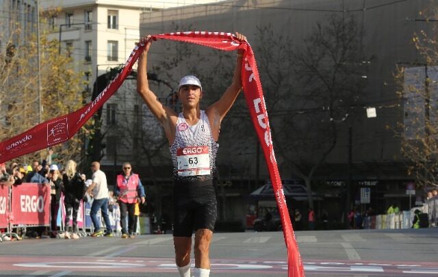Ημιμαραθώνιος Αθήνας: Νικητής με ρεκόρ αγώνα ο Μπιτάδος, τρίτος τίτλος για τη Μαρινάκου