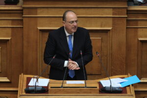 Επιμένει η αντιπολίτευση στην υπόθεση Λαζαρίδη: «Αναμένουμε απαντήσεις από την κυβέρνηση»