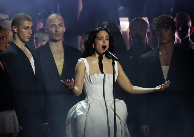 Ivor Awards: Η Ροσαλία θα τιμηθεί ως διεθνής τραγουδοποιός της χρονιάς