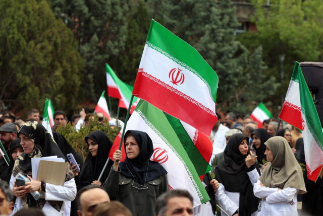 Το Ιράν απορρίπτει την πρόταση για εκεχειρία