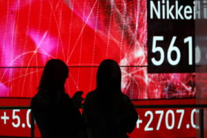 Διεθνείς αγορές: Το πετρέλαιο υποχωρεί, άλμα καταγράφουν οι μετοχές