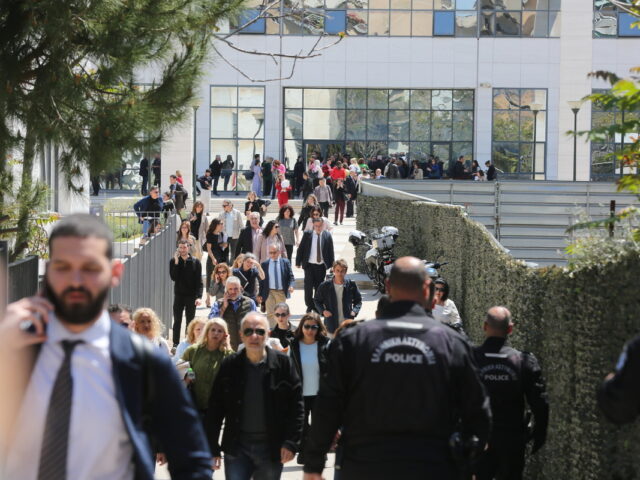 Απολογείται σήμερα ο 89χρονος για τα πυρά σε ΕΦΚΑ και Πρωτοδικείο
