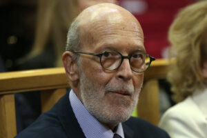 Επιτροπή Θεσμών και Διαφάνειας: Ματαιώθηκε η συνεδρίαση μετά την άρνηση Τζαβέλλα να προσέλθει