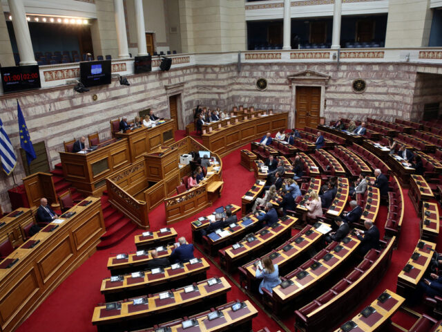 Βουλή: Απόρριψη σύστασης προανακριτικής επιτροπής για Λιβανό και Αραμπατζή από τη ΝΔ