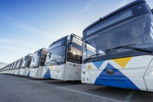 Ανανέωση στις συγκοινωνίες της Αθήνας με 205 νέα λεωφορεία