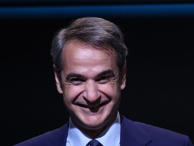 Μητσοτάκης για κόμμα Τσίπρα: «Φαντάζομαι το ΕΑΜ το άφησε στον Πολάκη»