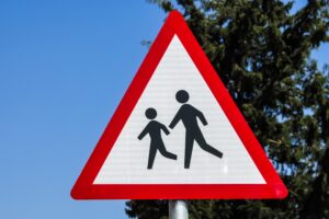 Σαλαμίνα: ΕΔΕ για τον αστυνομικό που παρέσυρε 12χρονη