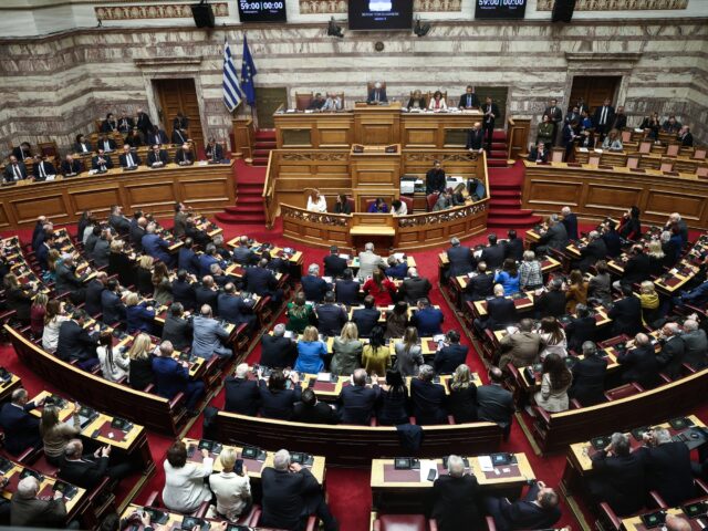 Στη δημοσιότητα τα «πόθεν έσχες» των πολιτικών
