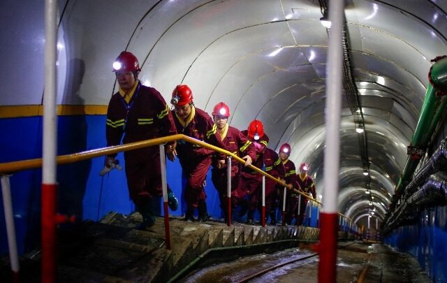 Κίνα: Τουλάχιστον 90 οι νεκροί στη χειρότερη τραγωδία σε ορυχείο της χώρας εδώ και σχεδόν 17 χρόνια