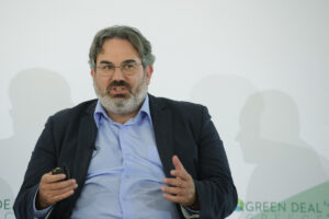 Παραιτήθηκε ο γγ του υπουργείου Περιβάλλοντος, Ευθύμιος Μπακογιάννης
